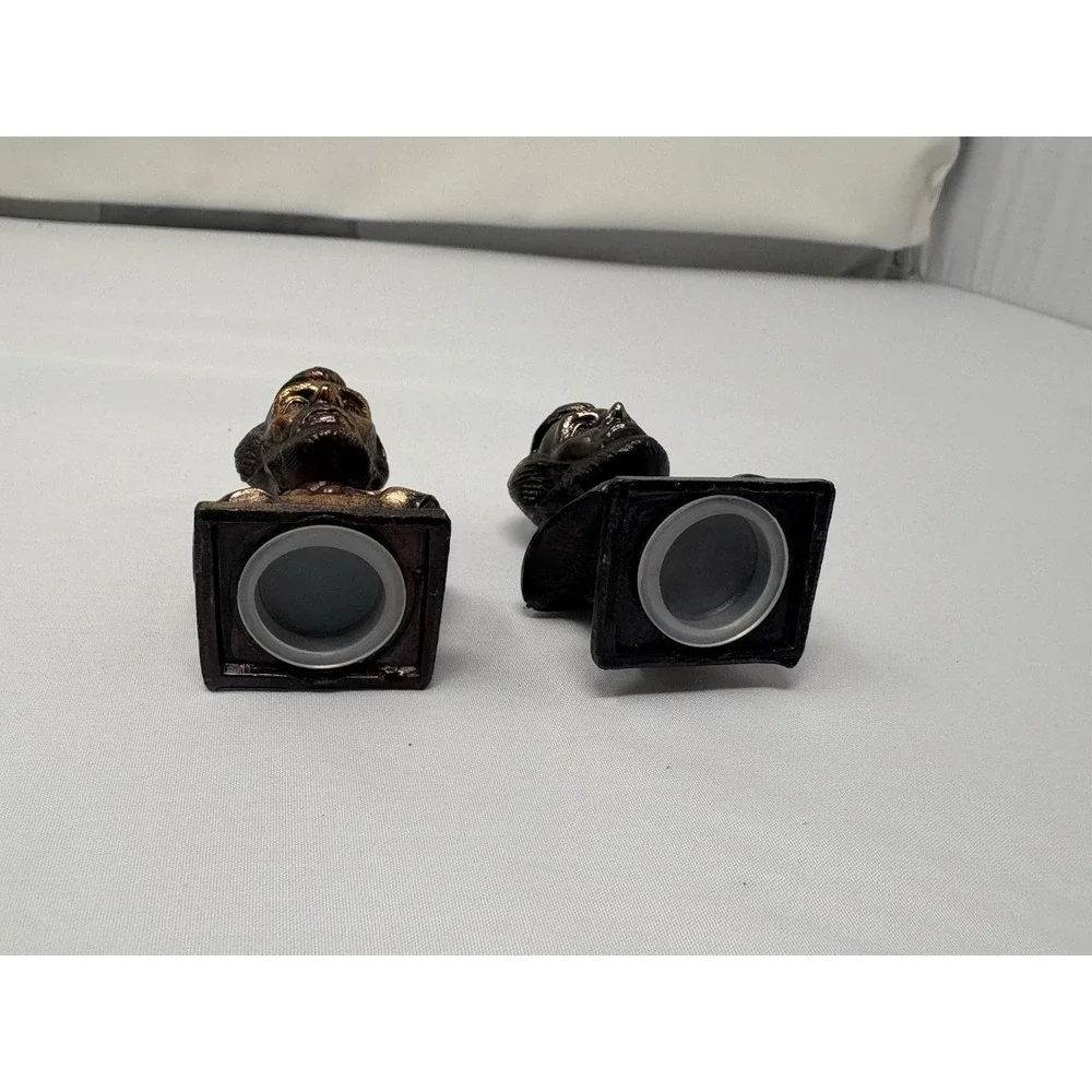 Vintage Abraham Lincoln  Bronze Salt & Pepper Shakers Retro President History